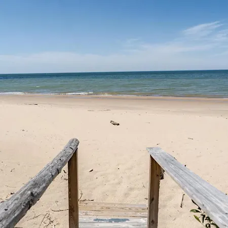 All The Waters Retro Home On Lake Michigan- Your Own Private Beach